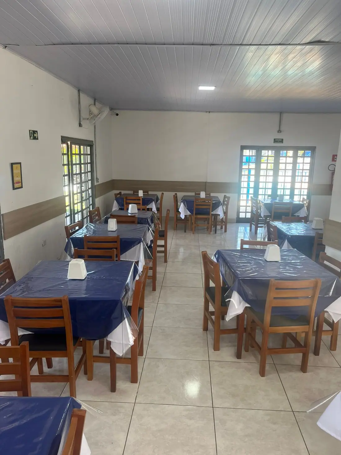 Refeitório coletivo da unidade São Roque